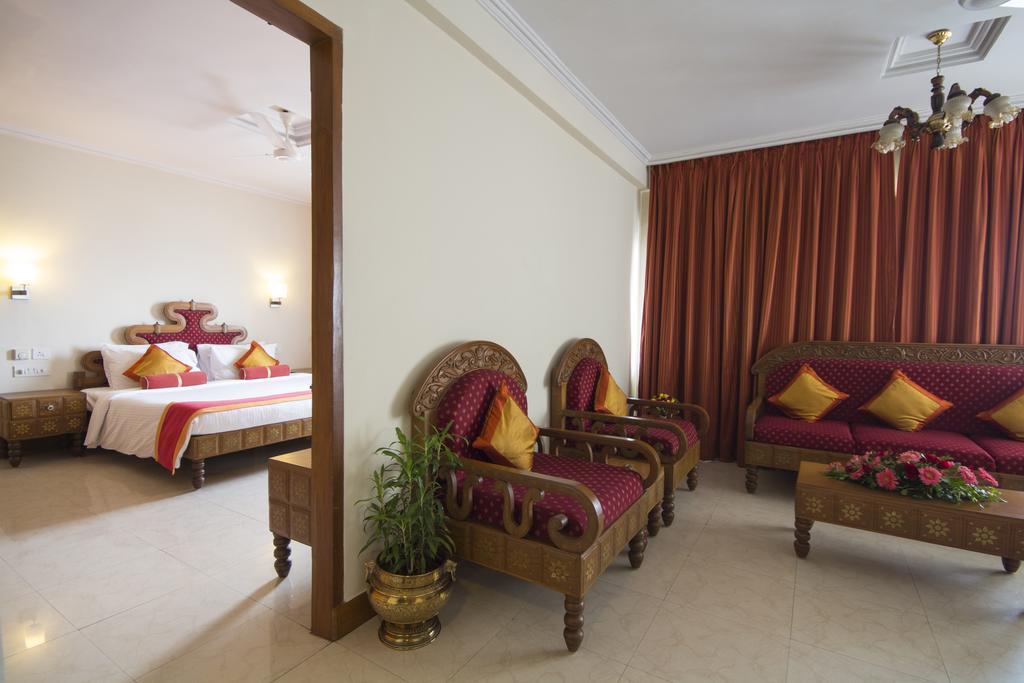 Dolphin Hotel Visakhapatnam Bagian luar foto