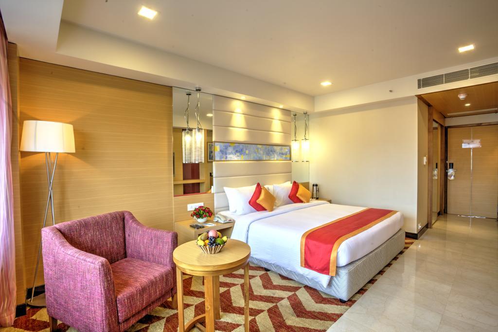 Dolphin Hotel Visakhapatnam Ruang foto